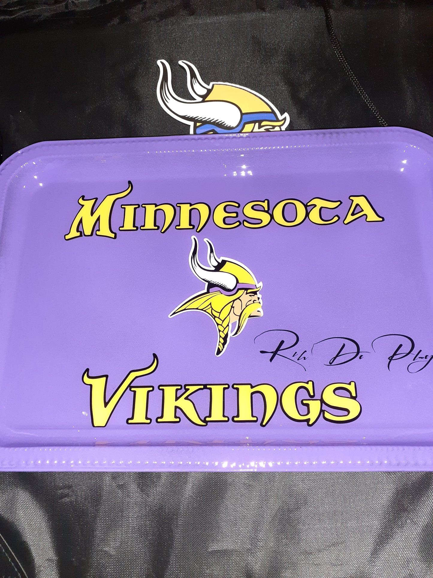 Custom Rolling Tray